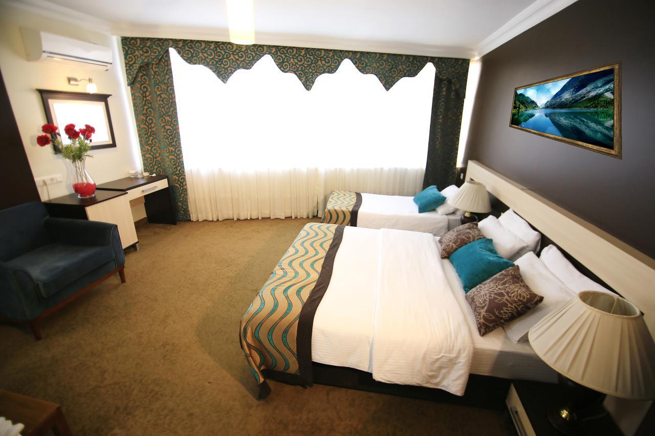 Cevik Palace Otel 安塔利亚 外观 照片